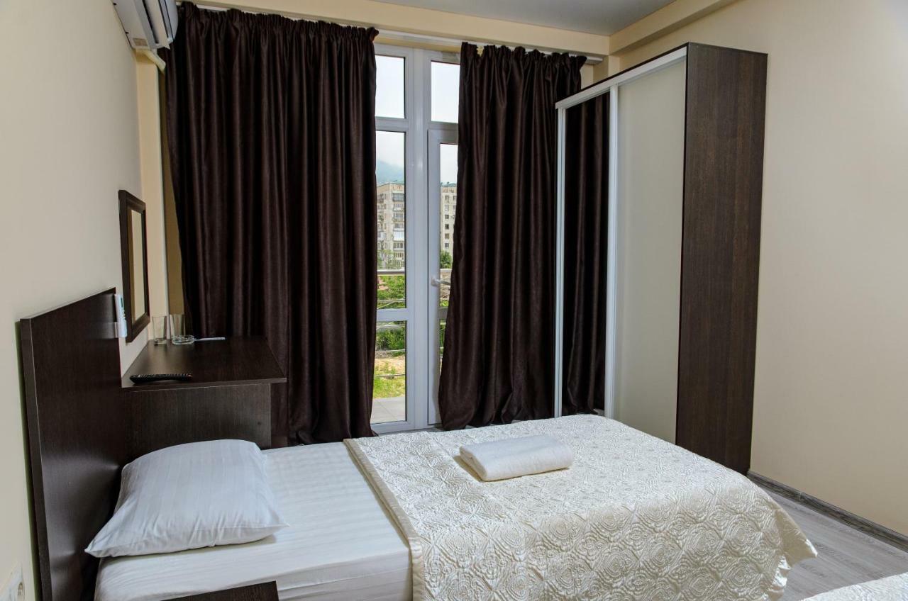 Orchidea Hotel Gagra Exterior foto